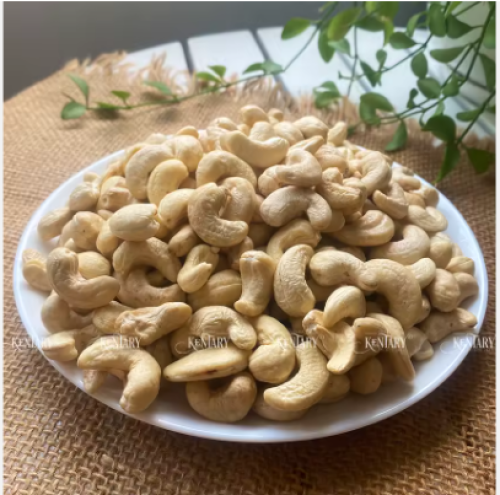 Raw cashew nut
